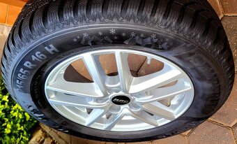 alu R16 5x114,3 zimné pneu 215/65, senzory, Nissan +  Dácia - 7