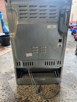 Electrolux EKK54950OX PlusSteam, sporák kombinovaný - 7