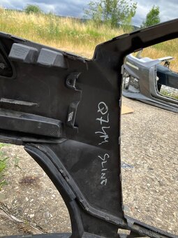 predni naraznik audi q7 20-24 s-line cerny 6pdc - 7