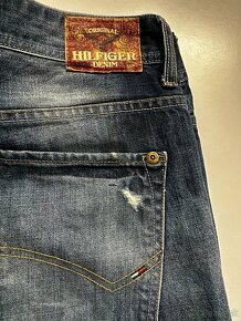 Pánske,kvalitné džínsy Tommy HILFIGER - veľkosť 33/32 - 7