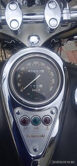 Kawasaki VN800 - 7