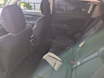 Mitsubishi Outlander SUV 2.0 MIVEC 4WD r.v.2021 - 7