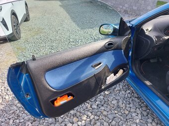 Peugeot 206 CC - cabrio 1.6 benzín 88kw. Automat - 7
