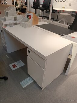 písací stôl IKEA MALM 2 kusy - 7