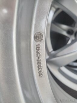 Elektrony Brock RC design, Nokian WetProof SUV - 7