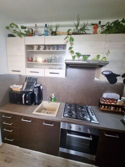S krásnym výhľadom, útulný 3.izb.byt na predaj s loggiou, 73 - 7
