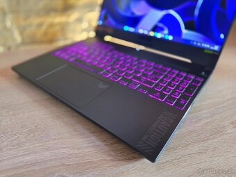 Asus TUF Ryz 5 7535HS/ RTX 4060 8GB/ 16GB DDR5/ 1TB - 7