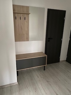 Prenajmem 2-izbový byt s parkovaním na Halalovke - 7