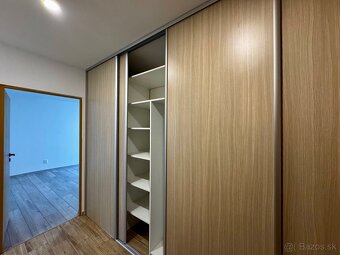 2-izbový byt v centre po rekonštrukcii na prenájom - 7