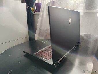 Herný notebook MSI Republic of Gamers - 7