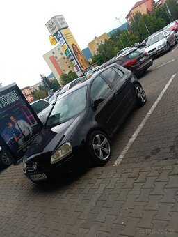 Wolkswagen Golf5 - 7