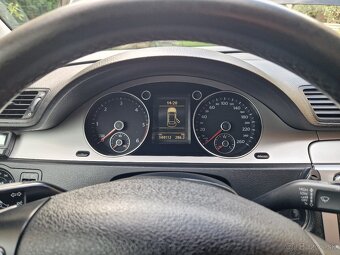Volkswagen Passat B6 variant 2.0 TDI 2009 - 7