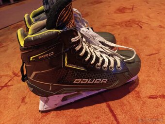 Brankárske korčule Bauer PRO, velkost 7, šírka FIT 2 - 7