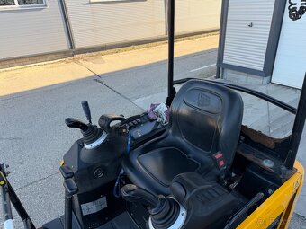 Predám minibager JCB 15C-1 | r. 2018 | 1300 mth - 7