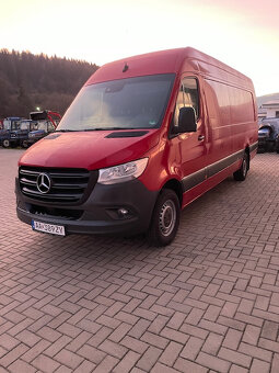 Mercedes-Benz Sprinter - 7