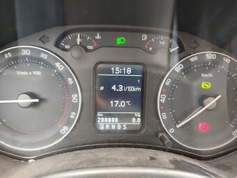 ŠKODA OCTAVIA BXE 1.9 TDI. A/T - 7