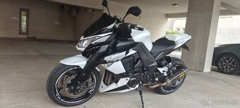 Kawasaki Z1000 - 7