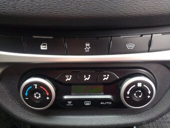 Lada Vesta SW Cross - 7