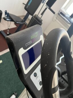 Eliptický trenažér CrossPro - 7