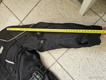 Detska motorkarska bunda a chranic na chrbat - 7
