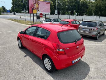Hyundai i20 1.2 benzín, 57kW, MT/5, rok:08.2009. - 7