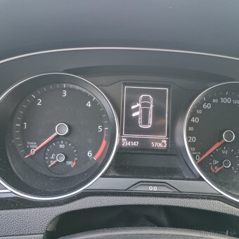 VW Passat b8 2.0tdi DSG combi - 7
