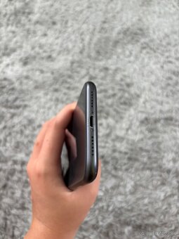 Apple Iphone 64GB Black - 7