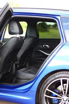 BMW 320D M-SPORT XDRIVE 140KW (Cukrík) - 7