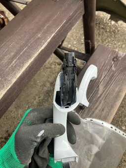 vnejsi klika dveri leva strana VW - 7