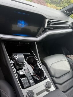 Volkswagen Touareg V8 - 7