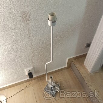 Stojacia lampa HOMCOM
- 7