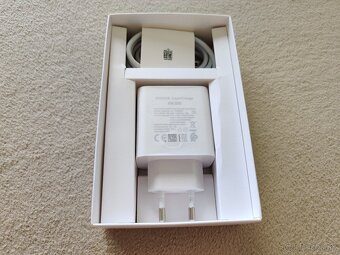 Honor Super Charge,,, nová nabíjačka 66 wattov. - 7