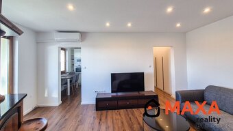 TROJIZBOVÝ BYT SÍDLISKO ŽABNÍK PRIEVIDZA - 7