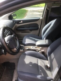 Predám Ford Focus ST 2.0 TDCi (136 k) - 7