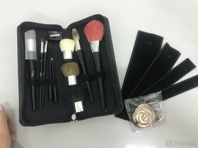 Dior Set of Brushes - 7