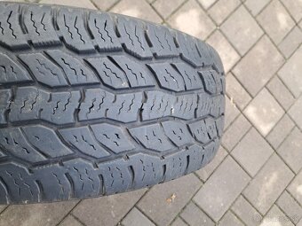 255/70 R16 111T Cooper Discoverer - 7