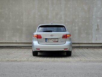 Toyota Avensis Combi 2.0 D4-D (93kW) 2012 - 7