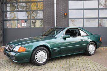 Mercedes-Benz SL 500 V8 Hardtop z roku 1989 - 7