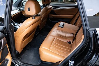 BMW Rad 6 GT 630d xDrive Gran Turismo A/T - 7