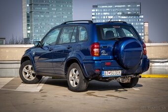 Toyota RAV4 2.0 D-4D - 7