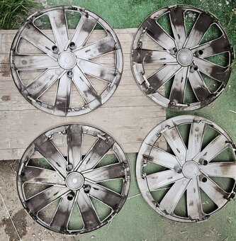 Originálne puklice VW - rozmer R16 - 7