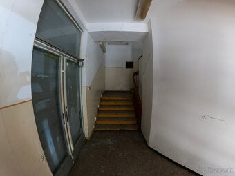 Predaj polyfunkčnej budovy v Bánovciach nad Bebravo - 7