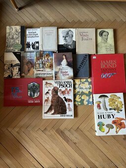 rozne SLOVENSKO MADARSKE KNIHY - 7