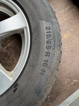 Dezent disky R16 7J ET35 so zimnými pneu Continental - 7