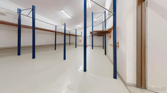 Na predaj: Multifunkčný komerčný objekt – Radošovce. - 7