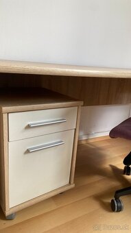 Kancelársky stôl - 7