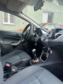 Predám FORD Fiestu, 1242 cm3, 60 kW, 3/2009 - 7