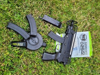 Airsoft Škorpión , vesta - 7
