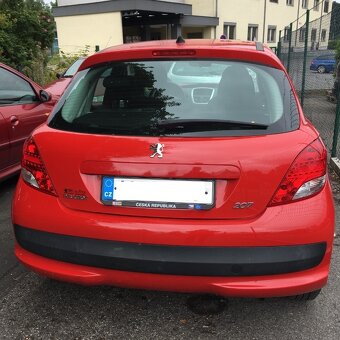 Peugeot 207 - 7