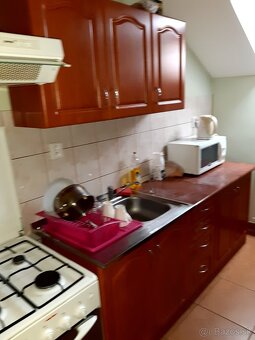 Dám do pronájmu RD v Štrbe - 7